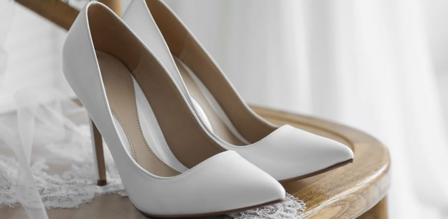 Sapatos de Noiva e Festa: Guia Completo para Brilhar em Cada Passo