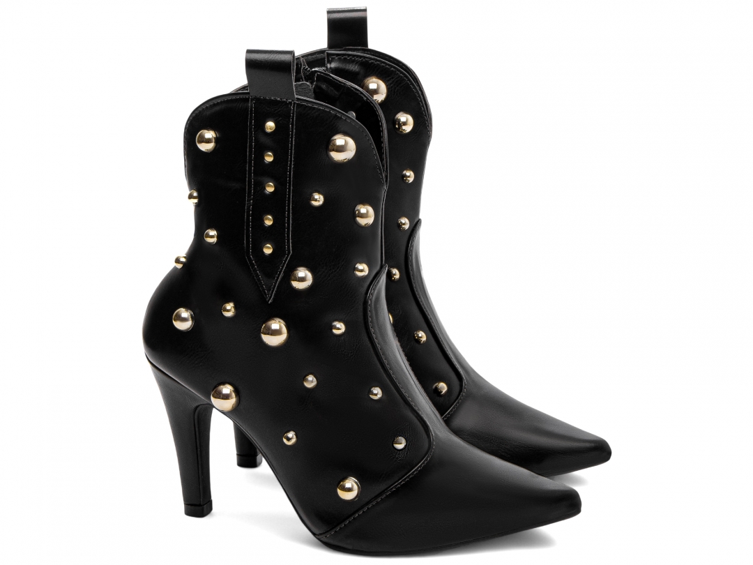 Bota Bico Fino Feminina com Apliques