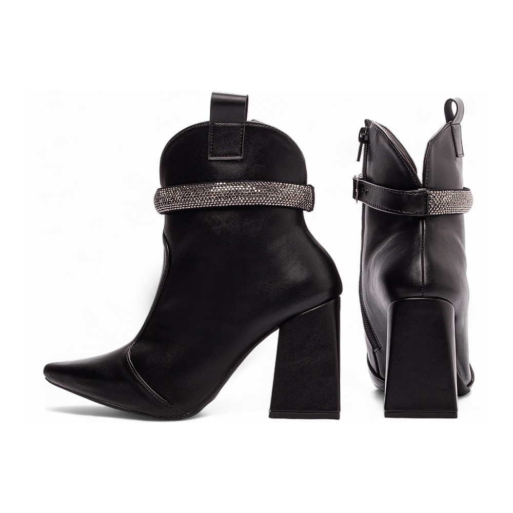 Bota Bico Fino Cano Médio