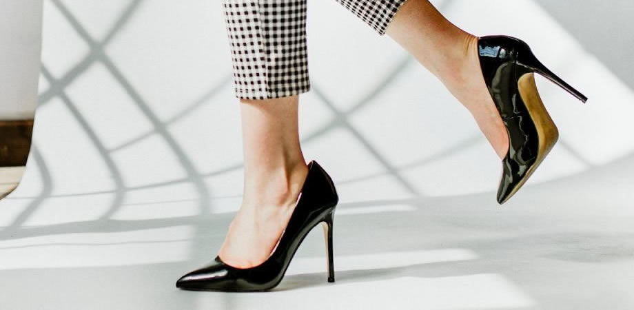 Scarpin Feminino: Elegância em Salto Alto, Médio e Baixo