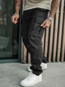 Calça Cargo com Vários Bolsos