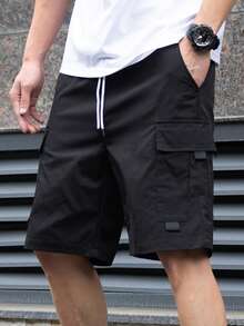 Shorts Cargo com Bolsos e Cordão